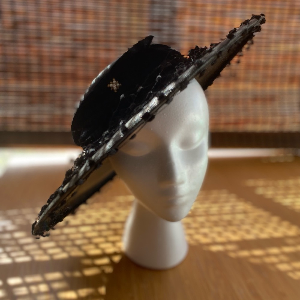Vintage black hatinator